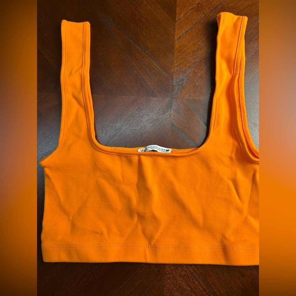 Zara Bright Orange Top new without tags size M/L